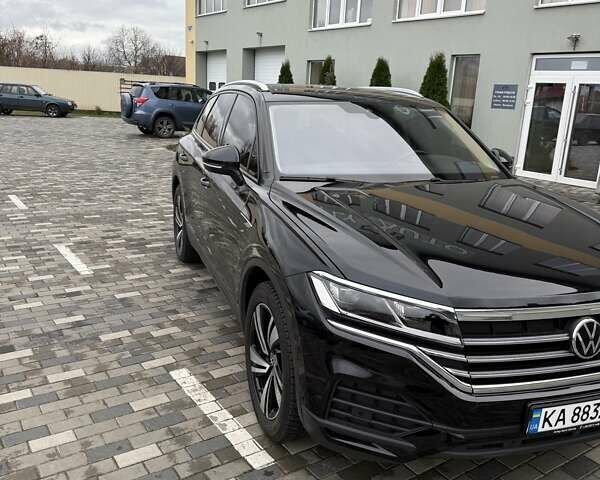 Черный Фольксваген Туарег, объемом двигателя 2.97 л и пробегом 126 тыс. км за 52000 $, фото 23 на Automoto.ua