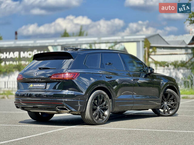 Черный Фольксваген Туарег, объемом двигателя 3 л и пробегом 171 тыс. км за 51999 $, фото 5 на Automoto.ua
