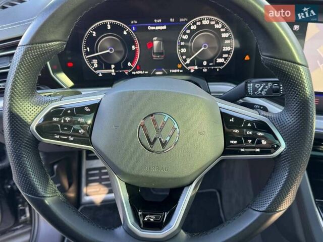 Черный Фольксваген Туарег, объемом двигателя 2.97 л и пробегом 114 тыс. км за 57900 $, фото 16 на Automoto.ua