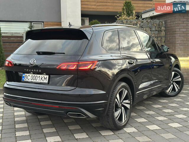 Черный Фольксваген Туарег, объемом двигателя 2.97 л и пробегом 161 тыс. км за 52500 $, фото 31 на Automoto.ua