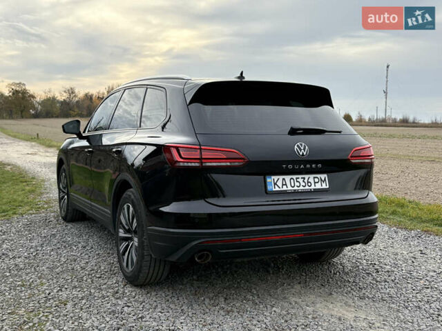 Черный Фольксваген Туарег, объемом двигателя 2.97 л и пробегом 133 тыс. км за 46900 $, фото 10 на Automoto.ua