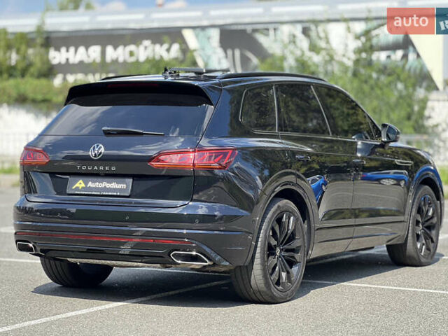 Черный Фольксваген Туарег, объемом двигателя 3 л и пробегом 171 тыс. км за 51999 $, фото 12 на Automoto.ua