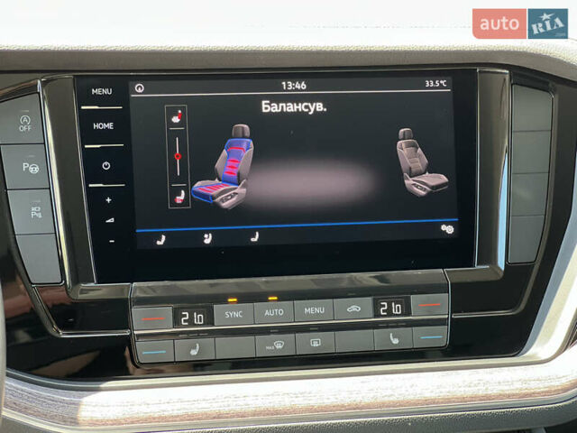 Черный Фольксваген Туарег, объемом двигателя 3 л и пробегом 143 тыс. км за 46000 $, фото 61 на Automoto.ua