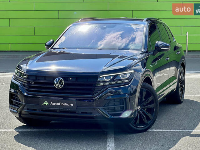 Черный Фольксваген Туарег, объемом двигателя 3 л и пробегом 171 тыс. км за 51999 $, фото 3 на Automoto.ua