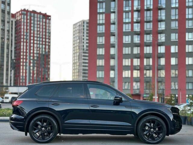 Черный Фольксваген Туарег, объемом двигателя 3 л и пробегом 74 тыс. км за 68700 $, фото 6 на Automoto.ua