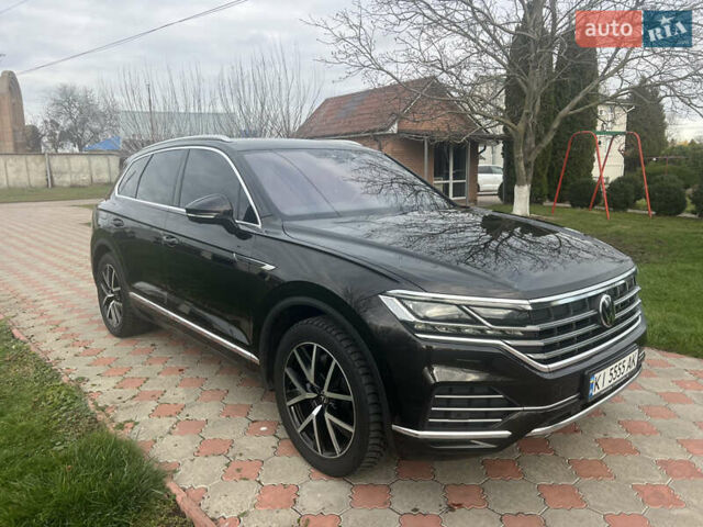 Черный Фольксваген Туарег, объемом двигателя 3 л и пробегом 142 тыс. км за 53700 $, фото 5 на Automoto.ua