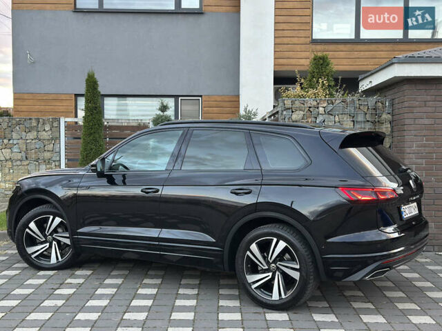 Черный Фольксваген Туарег, объемом двигателя 2.97 л и пробегом 161 тыс. км за 52500 $, фото 13 на Automoto.ua