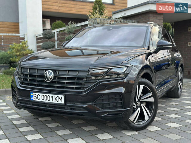 Черный Фольксваген Туарег, объемом двигателя 2.97 л и пробегом 161 тыс. км за 52500 $, фото 8 на Automoto.ua