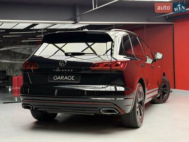 Чорний Фольксваген Туарег, об'ємом двигуна 3 л та пробігом 154 тис. км за 56900 $, фото 15 на Automoto.ua