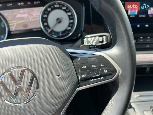 Черный Фольксваген Туарег, объемом двигателя 3 л и пробегом 143 тыс. км за 46000 $, фото 49 на Automoto.ua