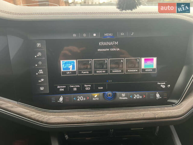 Черный Фольксваген Туарег, объемом двигателя 3 л и пробегом 142 тыс. км за 53700 $, фото 19 на Automoto.ua