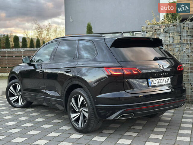 Черный Фольксваген Туарег, объемом двигателя 2.97 л и пробегом 161 тыс. км за 52500 $, фото 15 на Automoto.ua