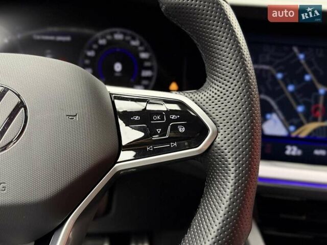 Чорний Фольксваген Туарег, об'ємом двигуна 3 л та пробігом 154 тис. км за 56900 $, фото 32 на Automoto.ua