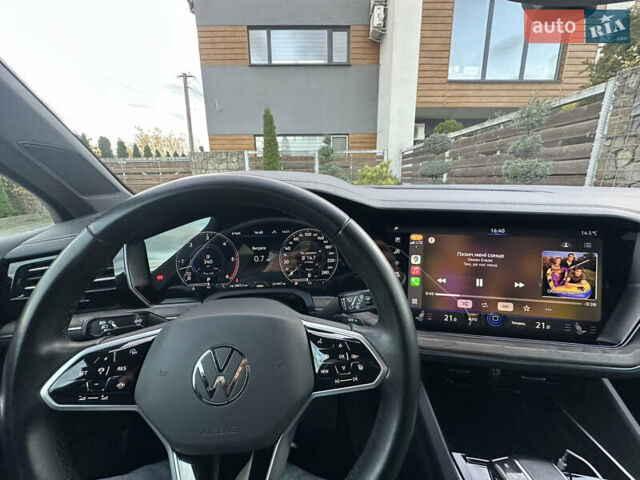 Черный Фольксваген Туарег, объемом двигателя 2.97 л и пробегом 161 тыс. км за 52500 $, фото 60 на Automoto.ua