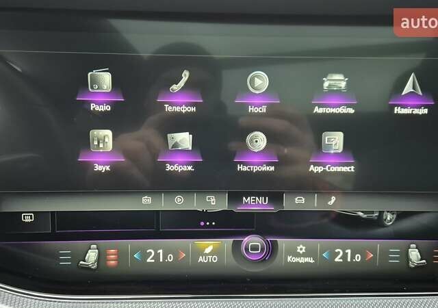 Чорний Фольксваген Туарег, об'ємом двигуна 2.97 л та пробігом 62 тис. км за 61200 $, фото 32 на Automoto.ua