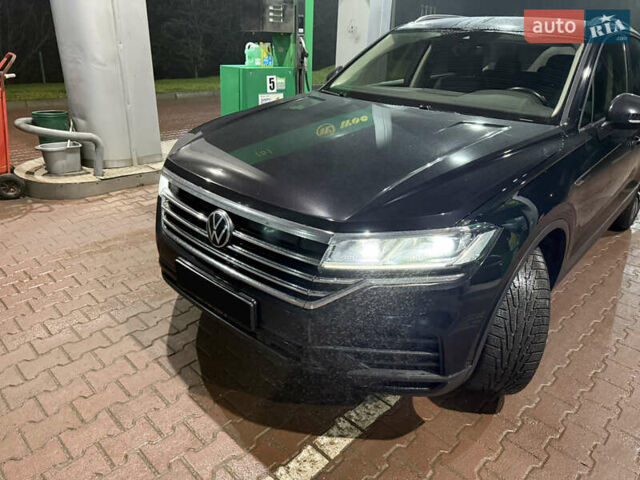 Черный Фольксваген Туарег, объемом двигателя 2.97 л и пробегом 134 тыс. км за 46000 $, фото 8 на Automoto.ua