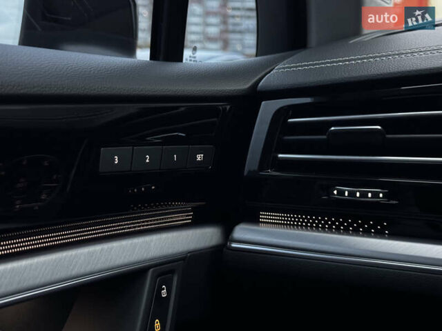 Чорний Фольксваген Туарег, об'ємом двигуна 2.97 л та пробігом 108 тис. км за 57800 $, фото 68 на Automoto.ua