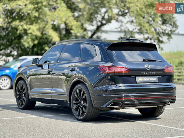 Черный Фольксваген Туарег, объемом двигателя 3 л и пробегом 171 тыс. км за 51999 $, фото 10 на Automoto.ua