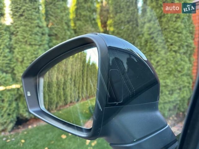 Чорний Фольксваген Туарег, об'ємом двигуна 2.97 л та пробігом 105 тис. км за 61500 $, фото 47 на Automoto.ua