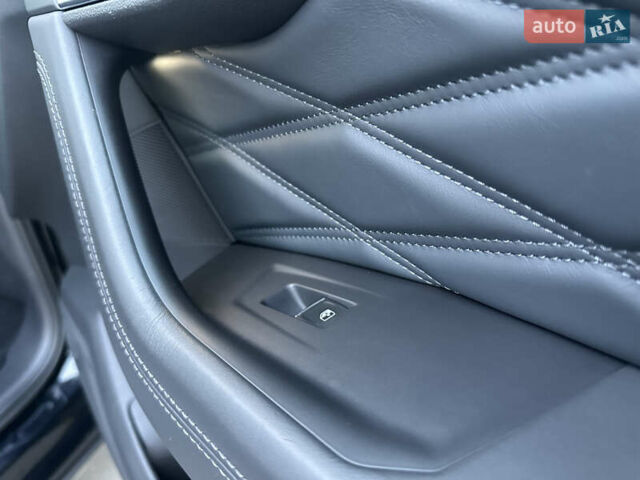 Черный Фольксваген Туарег, объемом двигателя 2.97 л и пробегом 161 тыс. км за 52500 $, фото 67 на Automoto.ua