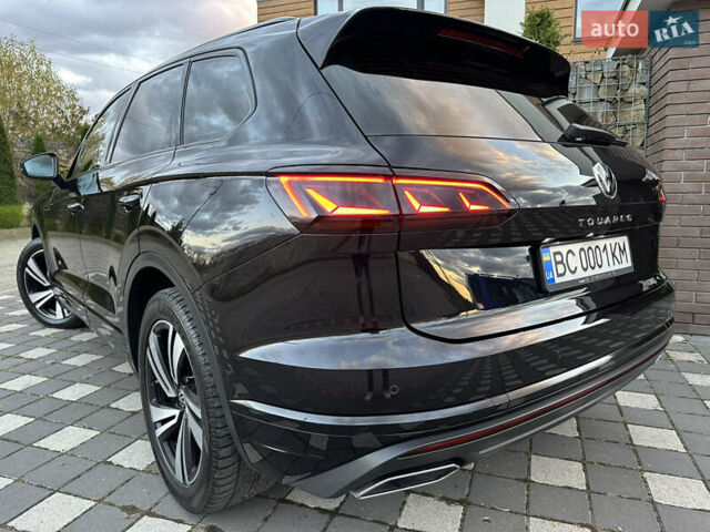 Черный Фольксваген Туарег, объемом двигателя 2.97 л и пробегом 161 тыс. км за 52500 $, фото 19 на Automoto.ua