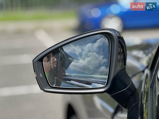 Черный Фольксваген Туарег, объемом двигателя 3 л и пробегом 171 тыс. км за 51999 $, фото 19 на Automoto.ua