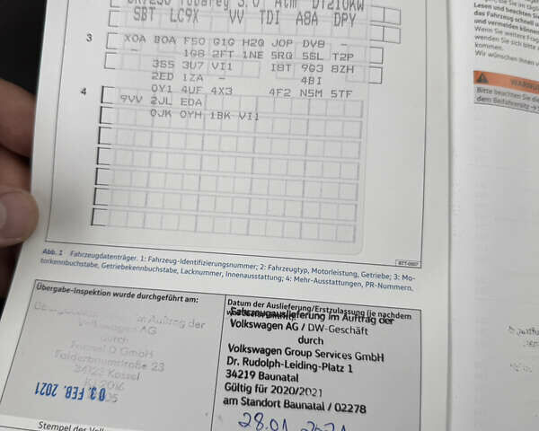 Черный Фольксваген Туарег, объемом двигателя 3 л и пробегом 140 тыс. км за 57999 $, фото 75 на Automoto.ua