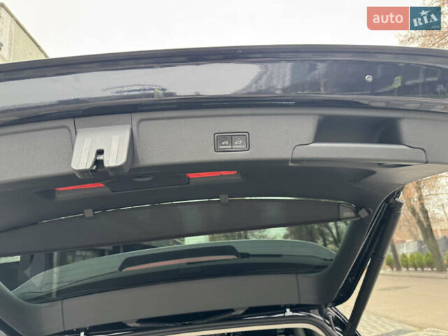 Черный Фольксваген Туарег, объемом двигателя 2.97 л и пробегом 186 тыс. км за 53000 $, фото 24 на Automoto.ua