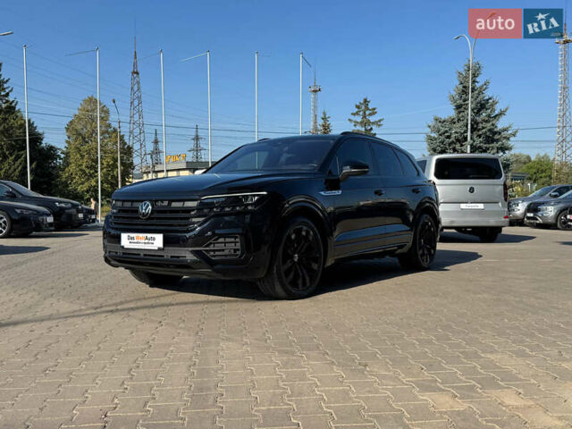 Черный Фольксваген Туарег, объемом двигателя 2.97 л и пробегом 114 тыс. км за 57900 $, фото 1 на Automoto.ua