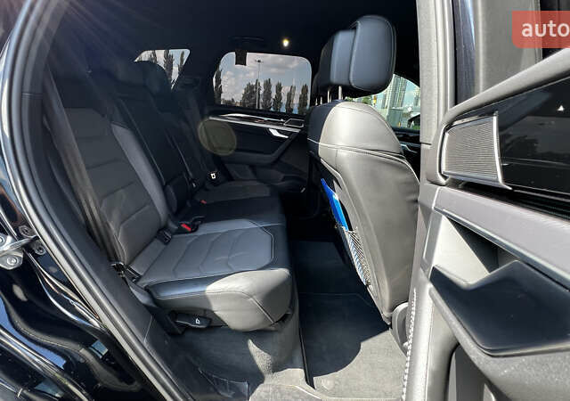 Черный Фольксваген Туарег, объемом двигателя 3 л и пробегом 171 тыс. км за 51999 $, фото 35 на Automoto.ua