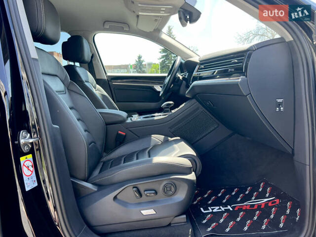 Черный Фольксваген Туарег, объемом двигателя 3 л и пробегом 143 тыс. км за 46000 $, фото 43 на Automoto.ua