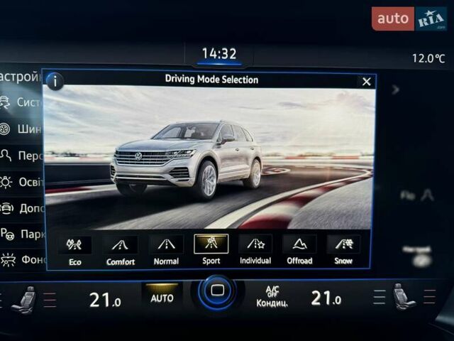 Чорний Фольксваген Туарег, об'ємом двигуна 2.97 л та пробігом 105 тис. км за 61500 $, фото 60 на Automoto.ua