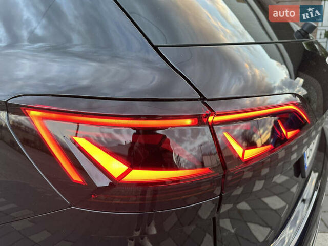 Черный Фольксваген Туарег, объемом двигателя 2.97 л и пробегом 161 тыс. км за 52500 $, фото 20 на Automoto.ua