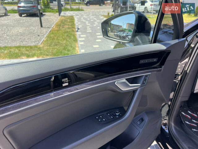 Черный Фольксваген Туарег, объемом двигателя 3 л и пробегом 143 тыс. км за 46000 $, фото 19 на Automoto.ua