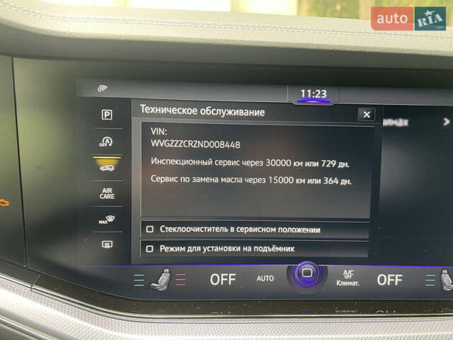 Черный Фольксваген Туарег, объемом двигателя 3 л и пробегом 35 тыс. км за 65500 $, фото 14 на Automoto.ua