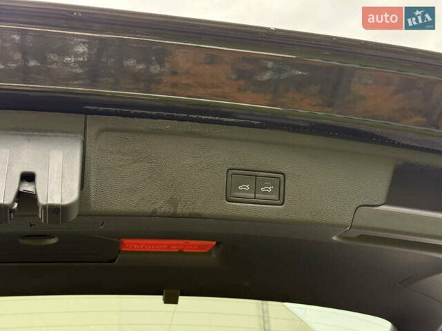 Чорний Фольксваген Туарег, об'ємом двигуна 3 л та пробігом 137 тис. км за 58000 $, фото 48 на Automoto.ua