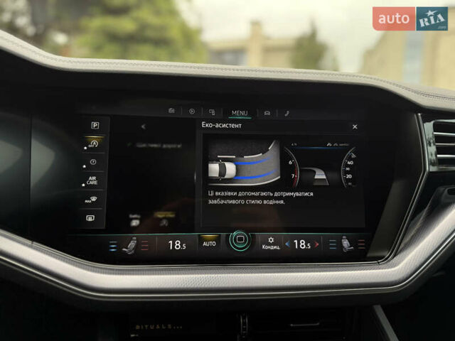 Чорний Фольксваген Туарег, об'ємом двигуна 3 л та пробігом 143 тис. км за 57900 $, фото 74 на Automoto.ua