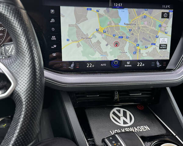 Черный Фольксваген Туарег, объемом двигателя 2.99 л и пробегом 80 тыс. км за 63000 $, фото 6 на Automoto.ua