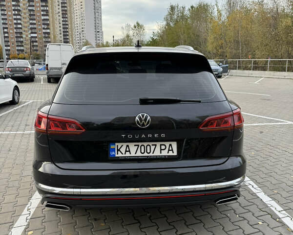 Черный Фольксваген Туарег, объемом двигателя 2.97 л и пробегом 88 тыс. км за 58000 $, фото 4 на Automoto.ua