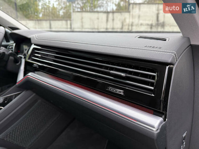 Черный Фольксваген Туарег, объемом двигателя 3 л и пробегом 105 тыс. км за 59500 $, фото 45 на Automoto.ua