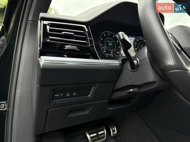 Чорний Фольксваген Туарег, об'ємом двигуна 3 л та пробігом 143 тис. км за 57900 $, фото 41 на Automoto.ua