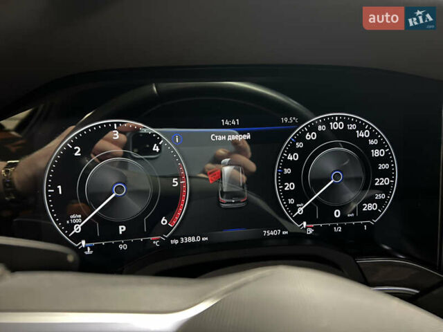 Черный Фольксваген Туарег, объемом двигателя 3 л и пробегом 75 тыс. км за 66500 $, фото 9 на Automoto.ua
