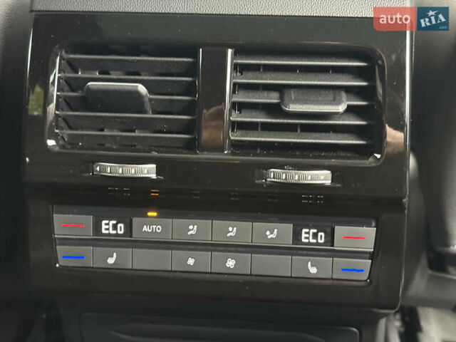 Чорний Фольксваген Туарег, об'ємом двигуна 3 л та пробігом 137 тис. км за 58000 $, фото 46 на Automoto.ua