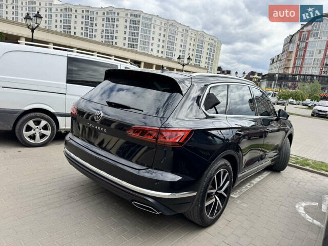 Черный Фольксваген Туарег, объемом двигателя 3 л и пробегом 115 тыс. км за 67000 $, фото 6 на Automoto.ua