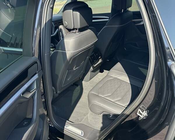 Черный Фольксваген Туарег, объемом двигателя 2.97 л и пробегом 2 тыс. км за 73000 $, фото 26 на Automoto.ua