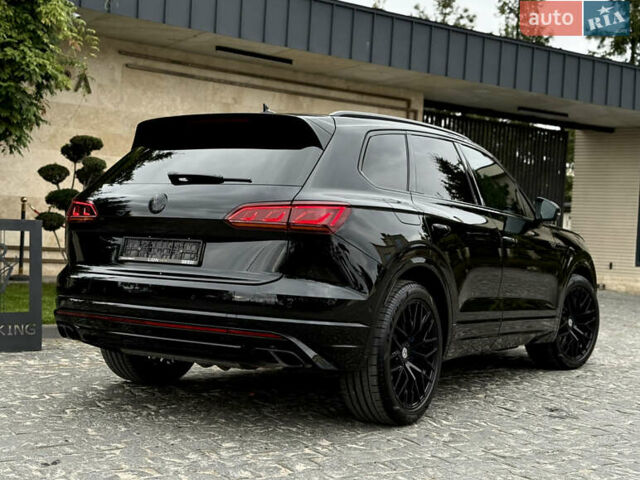 Чорний Фольксваген Туарег, об'ємом двигуна 3 л та пробігом 143 тис. км за 57900 $, фото 28 на Automoto.ua