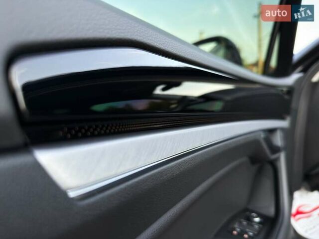 Черный Фольксваген Туарег, объемом двигателя 3 л и пробегом 142 тыс. км за 55999 $, фото 30 на Automoto.ua