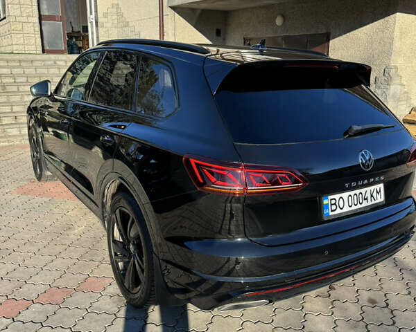 Черный Фольксваген Туарег, объемом двигателя 2.99 л и пробегом 80 тыс. км за 63000 $, фото 12 на Automoto.ua