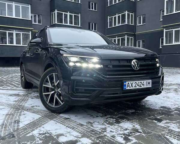 Черный Фольксваген Туарег, объемом двигателя 3 л и пробегом 70 тыс. км за 60000 $, фото 9 на Automoto.ua