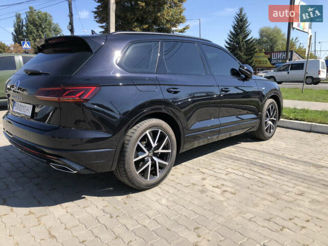 Черный Фольксваген Туарег, объемом двигателя 3 л и пробегом 2 тыс. км за 86000 $, фото 5 на Automoto.ua